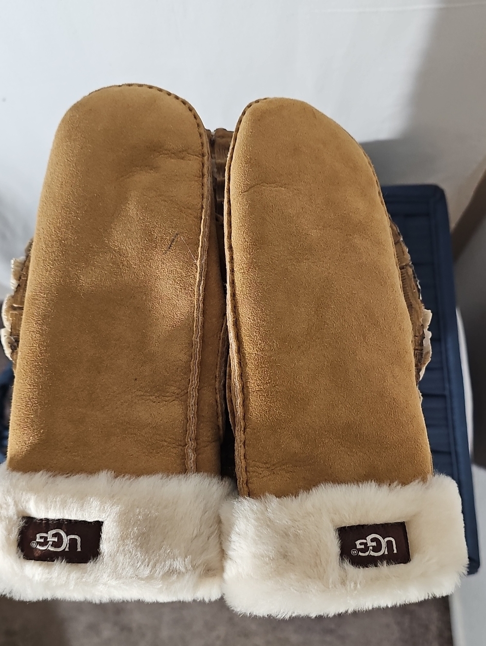 UGG Men’s Chestnut/Tan Suede Shearling-Lined Moccasin Slippers